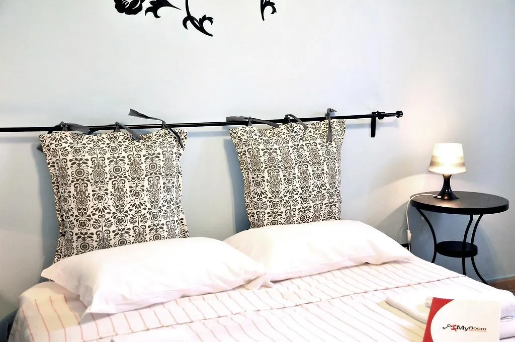 Myroom Firenze Statuto 0*, Florence Italy