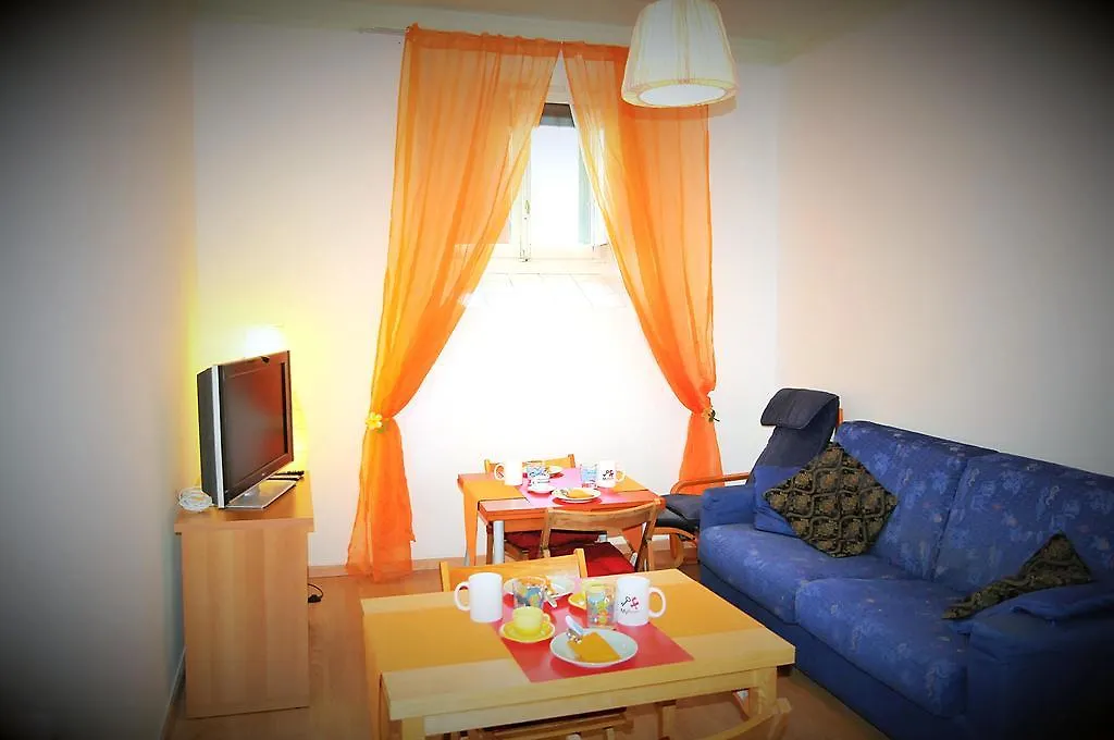 Myroom Firenze Statuto 0*, Florence Italy